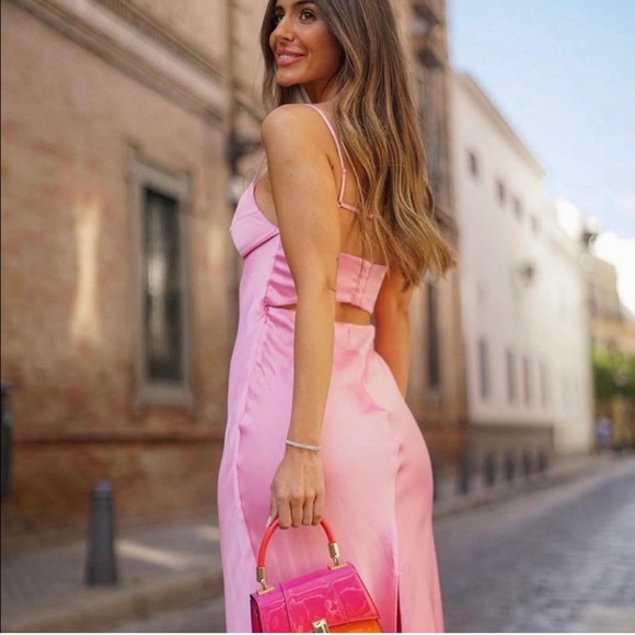 ZARA Satin Effect Cut Out Pink Slip Dress - Picture 2 of 14